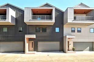 5924 S Congress Ave in Austin, TX - Building Photo