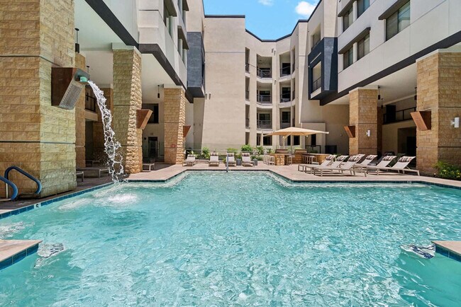 15501 N Dial Blvd, Unit ID1380009P in Scottsdale, AZ - Building Photo - Building Photo