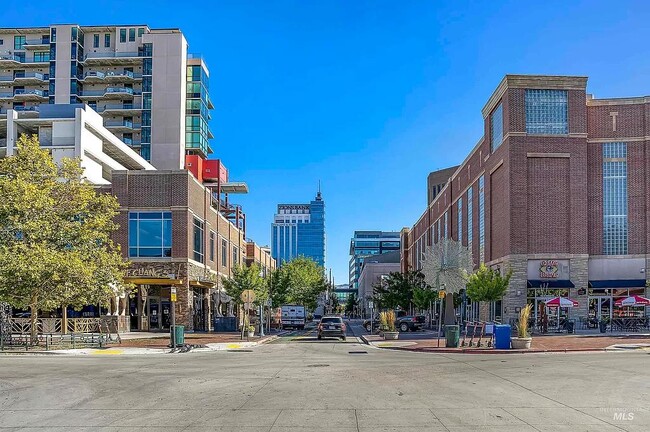 851 W Front St in Boise, ID - Building Photo - Building Photo