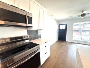 3311 Red River St in Austin, TX - Building Photo - Building Photo