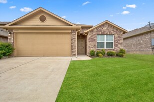 5816 Roderick Dr in Austin, TX - Building Photo