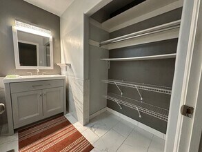 250 Devere Way in Sparks, NV - Building Photo - Building Photo