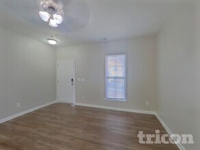 120 E Decatur Ave in Mooresville, NC - Foto de edificio - Building Photo