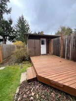 15459 Bonney Ln Blvd in Mount Vernon, WA - Building Photo