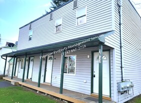 1650 Brighton Rd in Ellwood City, PA - Building Photo