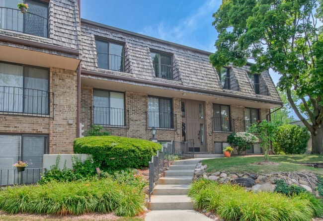 property at 1721 Northfield Square
