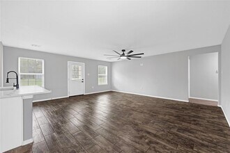 5627 Knox St in Houston, TX - Building Photo - Building Photo