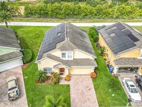 334 Cadiz Loop in Davenport, FL - Building Photo - Building Photo