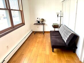 579 Bennington St in Boston, MA - Building Photo - Building Photo