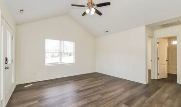 298 Maynard South Dr in Winston-Salem, NC - Foto de edificio - Building Photo