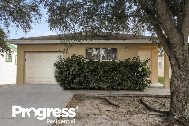 property at 2320 Douglas St