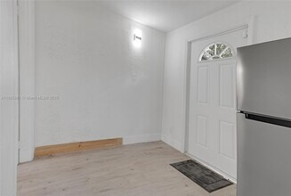 5836 Hope St in Hollywood, FL - Building Photo - Building Photo