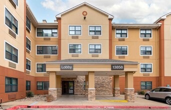 Furnished Studio-Austin - Northwest - Lake in Austin, TX - Foto de edificio - Building Photo