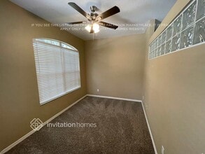 5610 Terrain De Golf Dr in Lutz, FL - Building Photo - Building Photo
