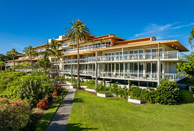 225 Sands Point Rd