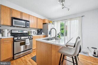 927 N Hancock St in Philadelphia, PA - Building Photo - Building Photo