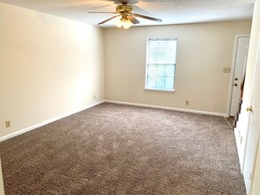 231 Winters Ct in Clarksville, TN - Building Photo - Building Photo