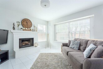 12205 Arrowwood Dr in Austin, TX - Building Photo - Building Photo