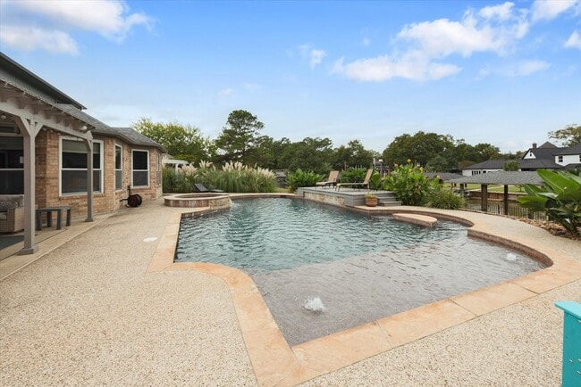 property at 8219 Shoregrove Dr