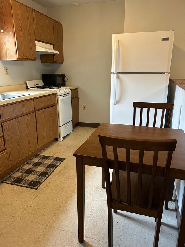 5502 Harriet St, Unit #2 in Pittsburgh, PA - Foto de edificio - Building Photo