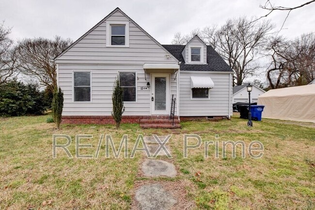 property at 11 Roberts Ct W