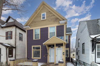 2730 Garfield Ave in Minneapolis, MN - Building Photo - Building Photo