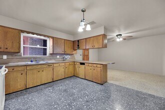 810 S 16th 1/2 in McAllen, TX - Building Photo - Building Photo