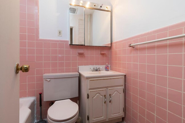 250 E 82nd St, Unit SI ID1060730P in New York, NY - Foto de edificio - Building Photo