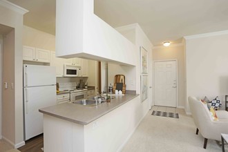 Clearwater Creek in Richardson, TX - Building Photo - Interior Photo