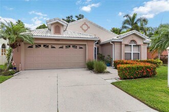 5509 83rd Terrace E in Sarasota, FL - Building Photo - Building Photo