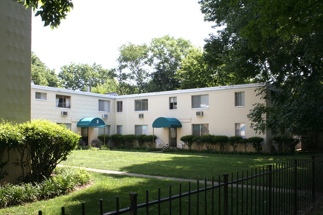 3206-3212 Ellwood Ave in Richmond, VA - Foto de edificio - Building Photo
