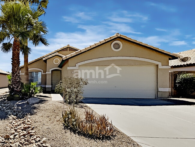property at 15943 W Smokey Dr
