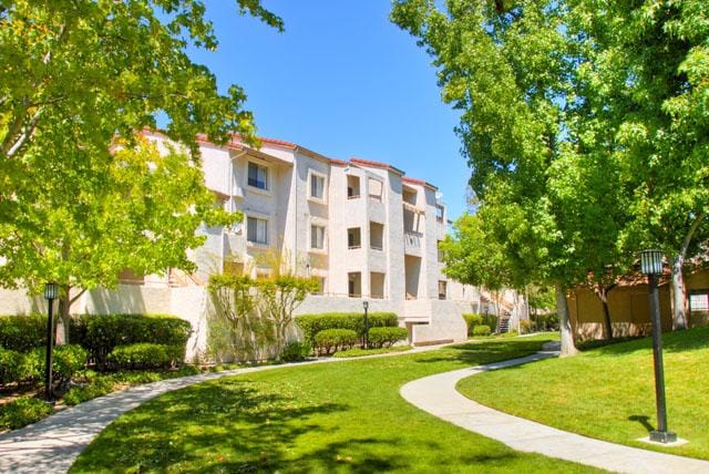 mResidences Silicon Valley in Sunnyvale, CA - Foto de edificio - Building Photo