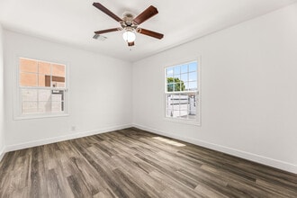 7637 Radford Ave in North Hollywood, CA - Building Photo - Building Photo