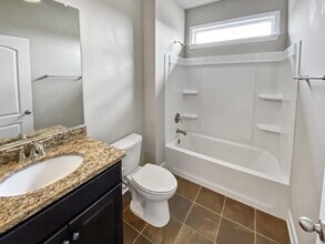 3037 Greenway Cir SE in Owens Cross Roads, AL - Building Photo - Building Photo