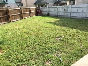 22 Charleston Dr in Pharr, TX - Building Photo - Building Photo