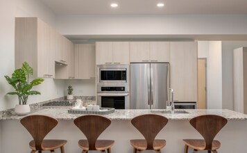 644 W Cornelia Ave in Chicago, IL - Building Photo - Building Photo