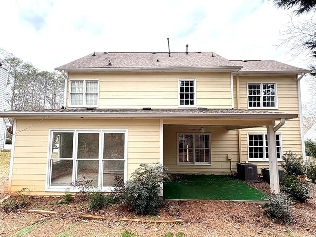 1505 Yorktown Dr NW in Lawrenceville, GA - Foto de edificio - Building Photo