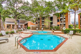 Village Oaks Apartments