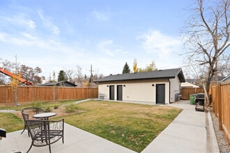 11710-11125 125 St NW in Edmonton, AB - Building Photo - Building Photo