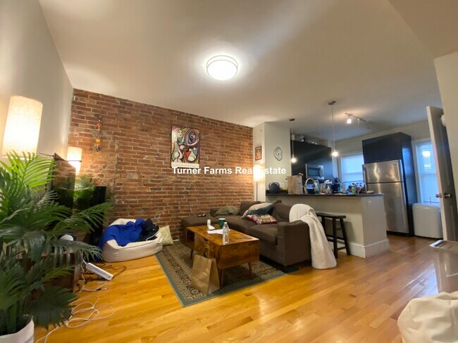 14 Parker Hill Ave, Unit 2