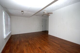 603 S Chestnut St in Mount Olive, NC - Building Photo - Building Photo