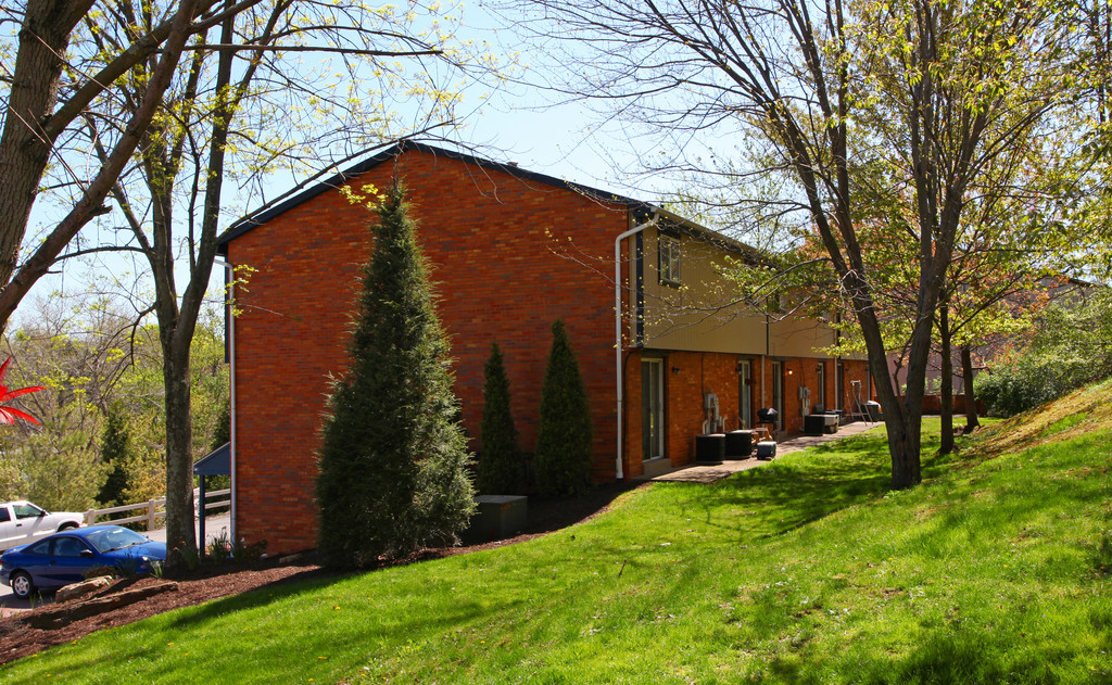 Walnut Ridge Townhomes in Irwin, PA