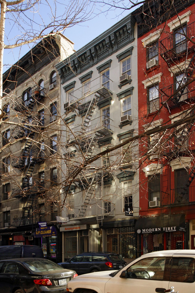 105 Sullivan Street in New York, NY - Building Photo - Building Photo