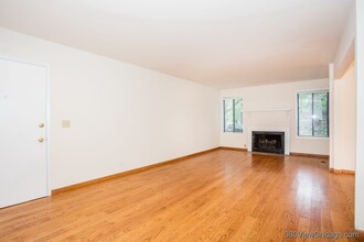 6223 Trinity Dr in Lisle, IL - Building Photo - Building Photo