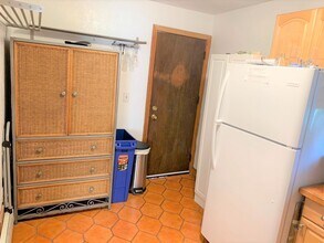 30 Murdock St, Unit #1 in Somerville, MA - Building Photo - Building Photo