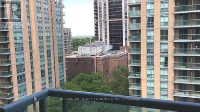 1106-1120 OLIVE Ave in Toronto, ON - Building Photo - Building Photo