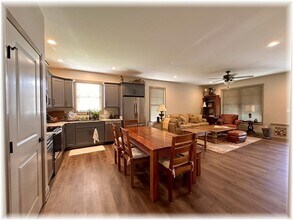 304 Cottage Hl Ct in Seneca, SC - Building Photo - Building Photo