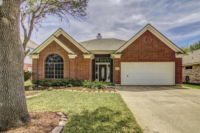 property at 20719 Medallion Pointe Dr