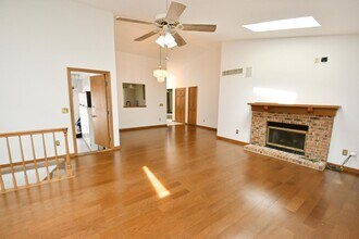 624 Rivers Edge Ct in Mishawaka, IN - Building Photo - Building Photo